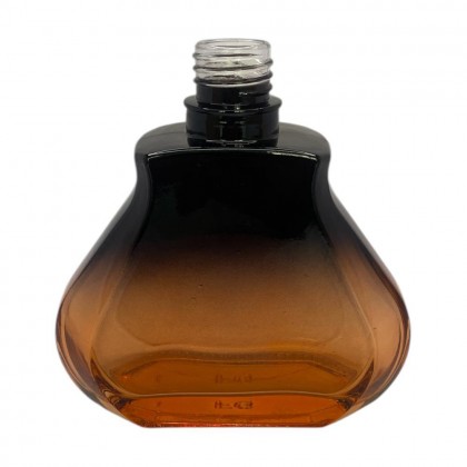 GARRAFA ESMERALDA DE 350 ML R 28/410 PRETO C ROSE